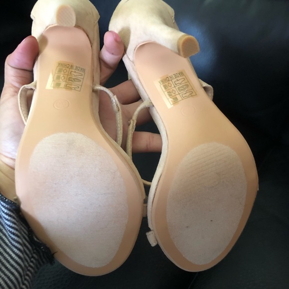 So me Strappy nude heels - Picture 4 of 4